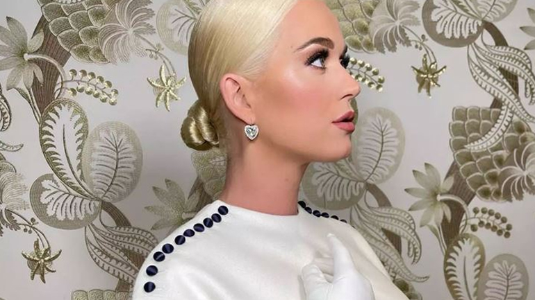 Βήμα – βήμα το makeup look της Katy Perry στην ορκωμοσία του Biden