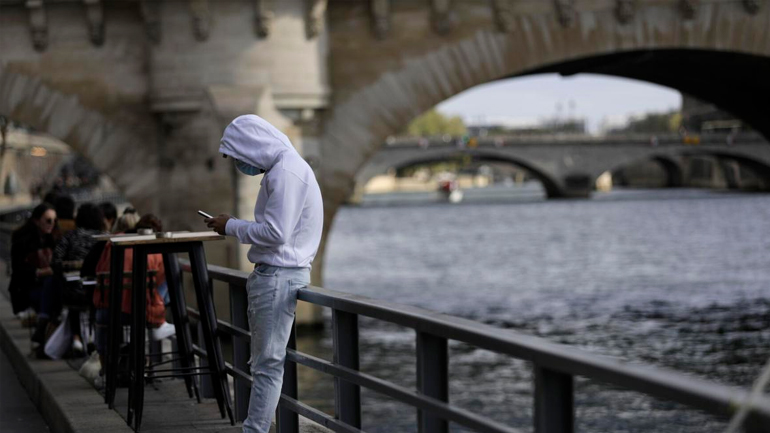 Γαλλία: Αύξηση κρουσμάτων κορωνοϊού εν μέσω φόβων για ένα νέο lockdown
