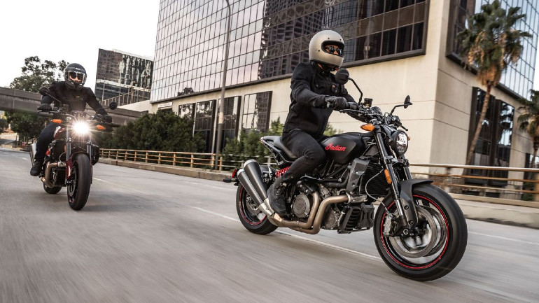 Με τροχούς 17 ιντσών το νέο Indian FTR 1200 S