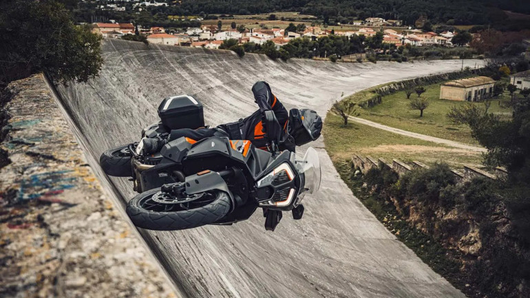 Με ραντάρ της Bosch το νέο KTM Super Adventure 1290 S
