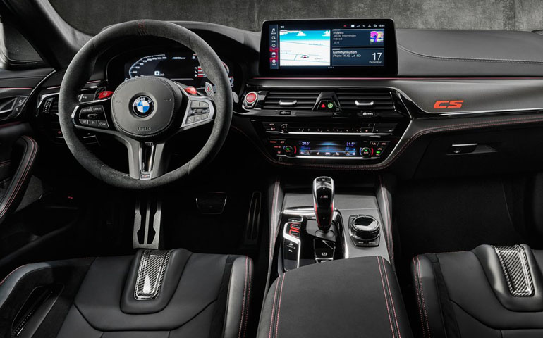 Κομψότητα και αγωνιστικά γονιδία συνδυάζονται ιδανικά στην καμπίνα