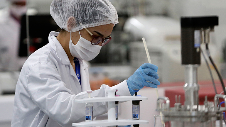 Ρωσία και Αφρικανική Ένωση συζητούν για τη διάθεση του εμβολίου Sputnik-V στην Αφρική