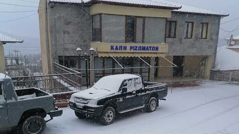 Χιονίζει στη Χαλκιδική, τις Σέρρες και τα ορεινά των νομών Ημαθίας, Πιερίας και Πέλλας