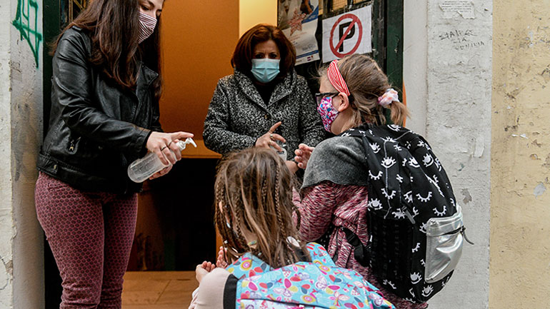 Γώγος: «Μπορεί να αλλάξει η απόφαση για τα σχολεία»