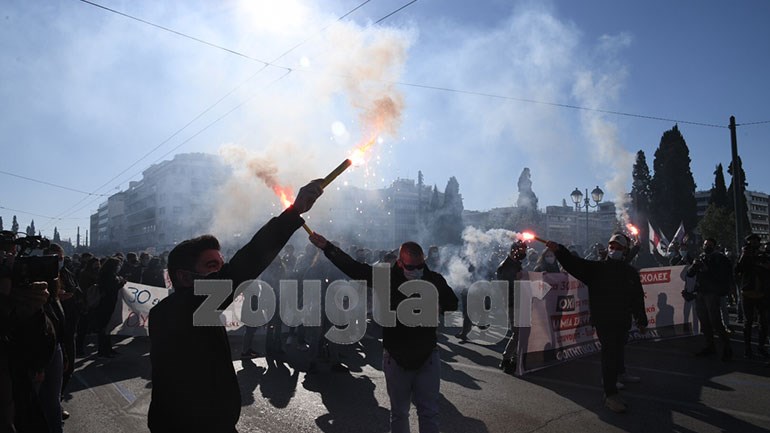 Ολοκληρώθηκε το πανεκπαιδευτικό συλλαλητήριο στο κέντρο της Αθήνας