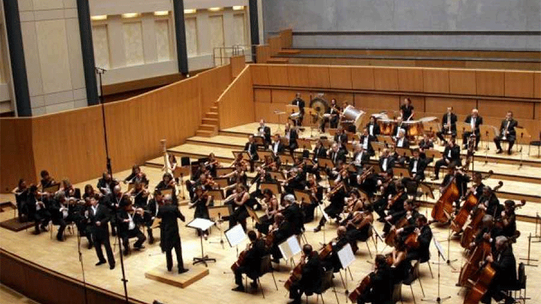 Στην πρόβα της Κρατικής Ορχήστρας Θεσσαλονίκης εν μέσω πανδημίας- Μουσική και μουσικοί με… μέτρο