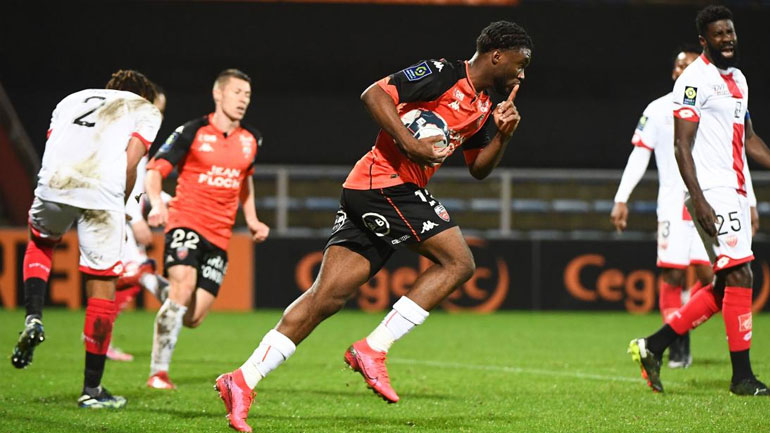 Γαλλία: «Φωτιά» στην… ουρά έβαλε η Λοριάν, 3-2 τη Ντιζόν