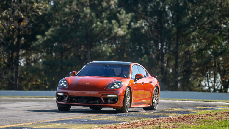 Έσπασε το ρεκόρ της Taycan Turbo S