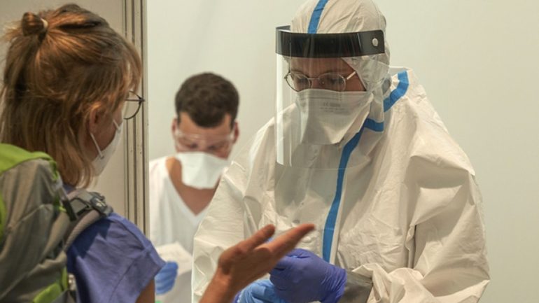 Στα ύψη οι θάνατοι και τα νέα κρούσματα Covid-19 στη Γερμανία