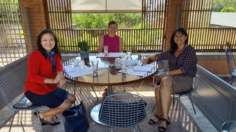 Τι λένε τρεις διπλωμάτισσες για την υπόθεση Μπεκατώρου, τη Θεσσαλονίκη και τον κόσμο μετά την πανδημία