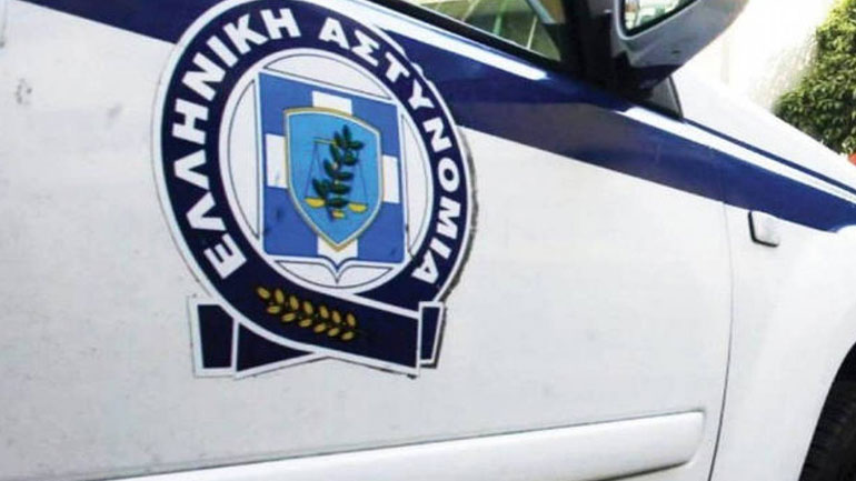 Μία σύλληψη και πρόστιμα για διοργάνωση συγκέντρωσης με 14 άτομα σε κατάστημα στον Εύοσμο