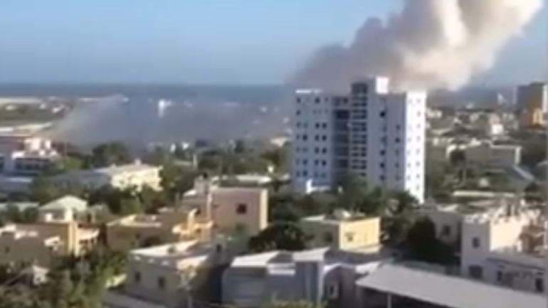 Ισχυρή έκρηξη στην πρωτεύουσα της Σομαλίας Ισχυρή έκρηξη στην πρωτεύουσα της Σομαλίας