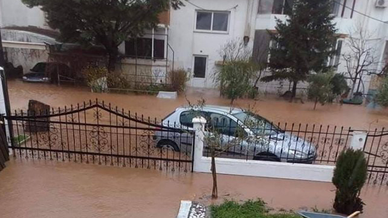 Έβρος: Ολοκληρώθηκε η μεταφορά των νηπίων – Παραμένουν “εγκλωβισμένοι” οι μαθητές δημοτικού