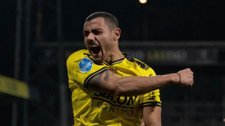 Κορυφαίος σκόρερ στον κόσμο τον Ιανουάριο ο Γιακουμάκης!