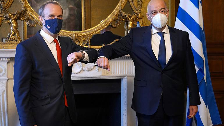 Σύμπτωση απόψεων Ελλάδας-Βρετανίας για το Κυπριακό