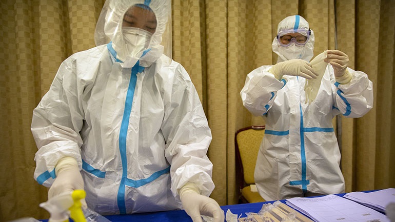 Ολλανδία: Ξεκινά η χρήση γρήγορων τεστ αναπνοής για τον εντοπισμό του κορωνοϊού