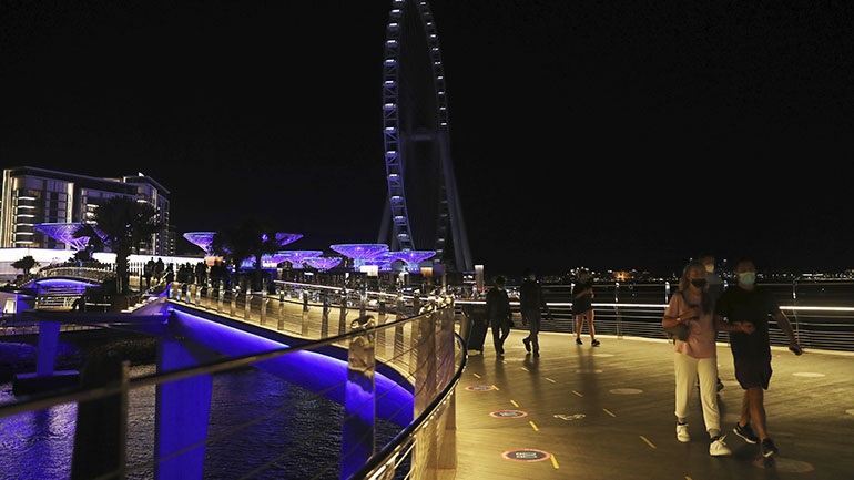 Το δεύτερο κύμα της πανδημίας απειλεί να εκτροχιάσει την αύξηση του τουρισμού στο Ντουμπάι