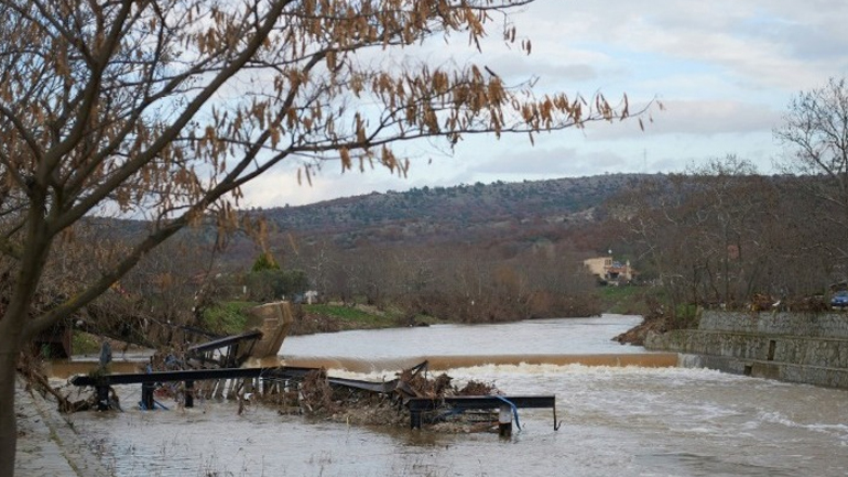 Έβρος: Σε ετοιμότητα για πλημμύρες – Στα όρια συναγερμού το Πέταλο Φερών