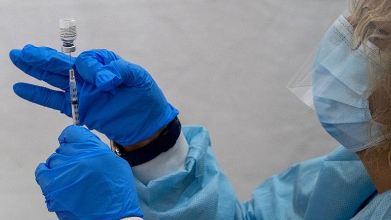 Το Πανεπιστήμιο της Οξφόρδης ξεκινά έρευνα για συνδυασμό δύο εμβολίων κατά του Covid-19