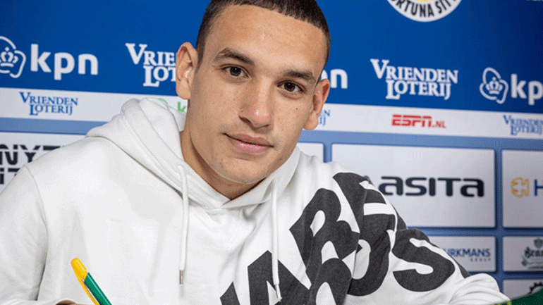 Εμμανουηλίδης: «Το νέο μου χόμπι είναι να ακούω ψέματα ενώ ξέρω την αλήθεια…»