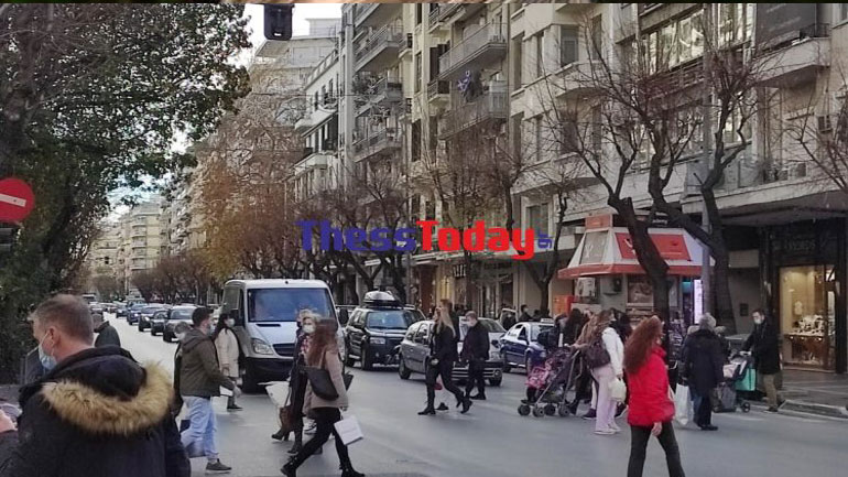 Έμποροι Θεσσαλονίκης προς Χαρδαλιά: «Μην τυχόν και ξανακλείσετε την αγορά»