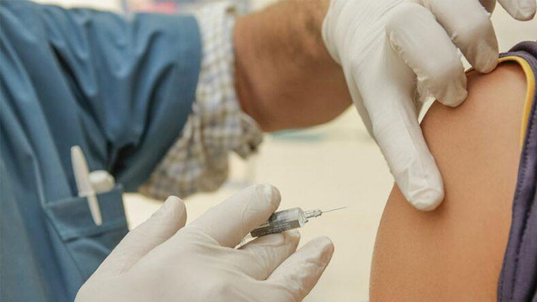 Κραυγή αγωνίας από τον δήμαρχο Οροπεδίου Λασιθίου: Δεν έχουμε εμβόλια!