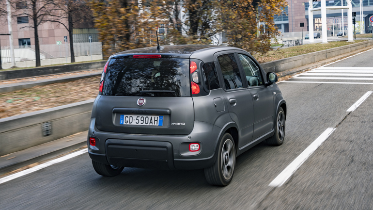 Πιο δυναμικά χαρακτηριστικά για την έκδοση Sport.