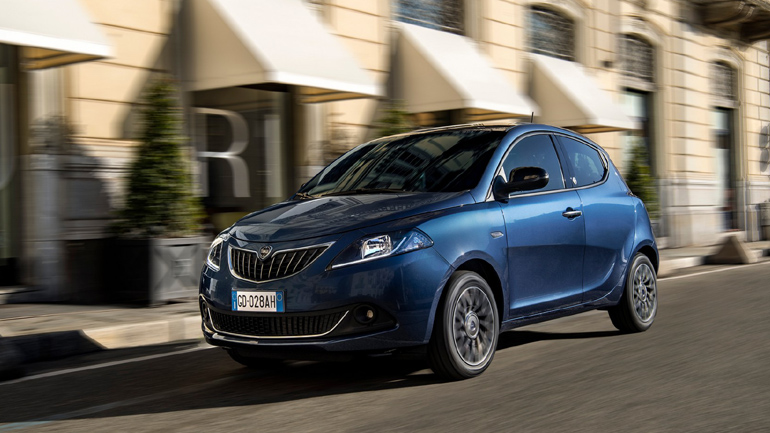 Πολύ σκληρή για να πεθάνει η Ypsilon