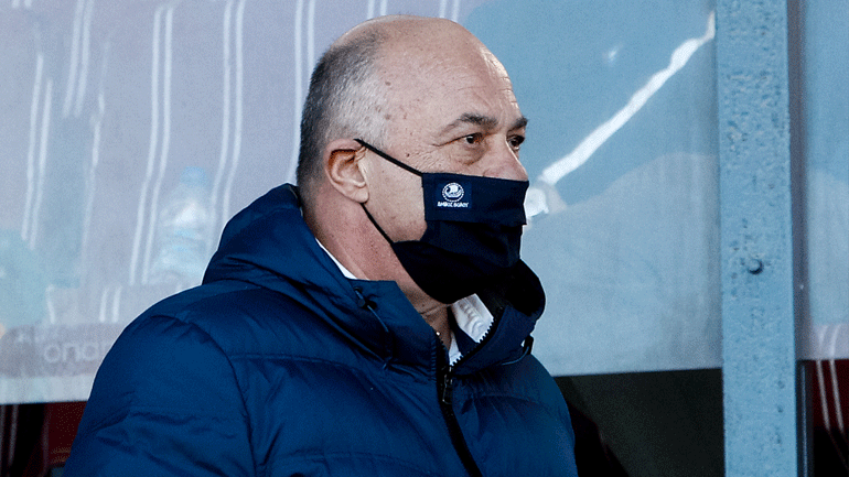 Super League: Αποκλεισμός 15 ημερών σε Μπέο και Μονεμβασιώτη