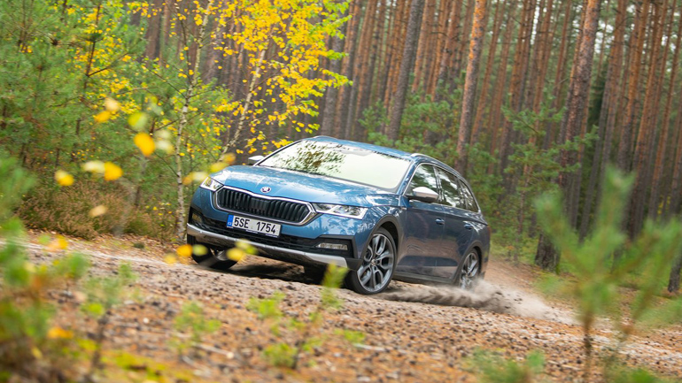 Έχει δυνατότητα ρυμούλκησης τρέιλερ βάρους έως 2.000 κιλών 