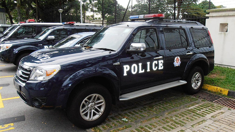 Σιγκαπούρη: Απαγγέλθηκαν κατηγορίες σε εννέα Βρετανούς για γιορτή σε γιοτ