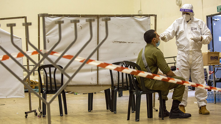 Το lockdown στο Ισραήλ παρατείνεται ως την Κυριακή