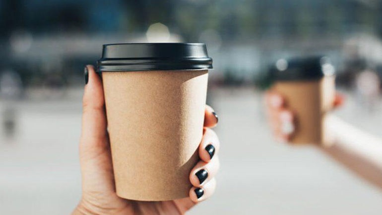 Κανονικά η λειτουργία του take away σε Αθήνα, Θεσσαλονίκη, Χαλκιδική και τα Σαββατοκύριακα