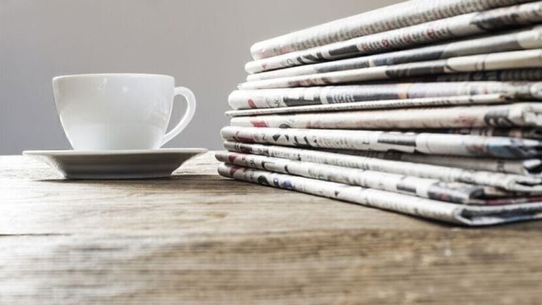 Τα πρωτοσέλιδα και τα οπισθόφυλλα των κυριακάτικων εφημερίδων Τα πρωτοσέλιδα και τα οπισθόφυλλα των κυριακάτικων εφημερίδων