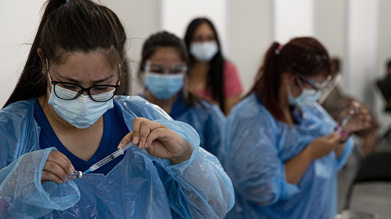 Κίνα: Εγκρίθηκε για το γενικό κοινό το εμβόλιο της Sinovac Biotech κατά της Covid-19