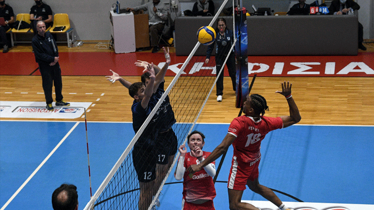 Βόλεϊ: Αναβλήθηκε λόγω κρουσμάτων κορωνοϊού το ματς Φίλιππος Βέροιας-Φοίνικας Σύρου