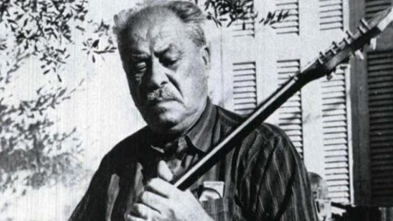 Τα ματόκλαδα σου λάμπουν τραγούδησε ο μέγας Μάρκος