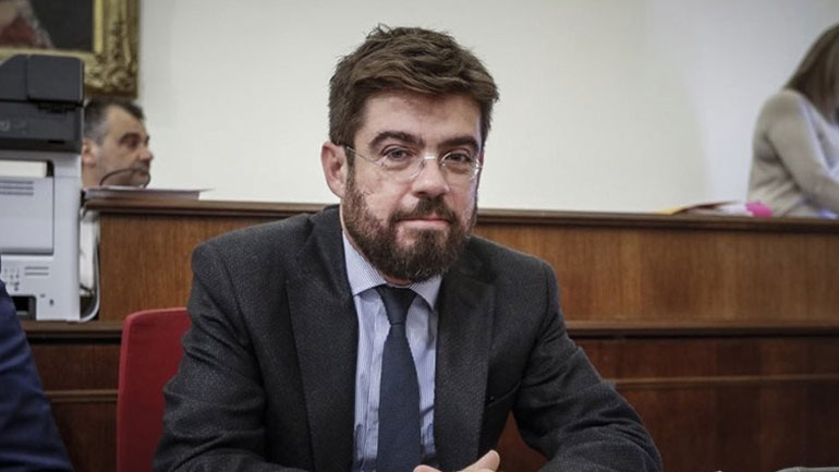 Με βρετανική μετάλλαξη ο διευθυντής του Αλέξη Τσίπρα