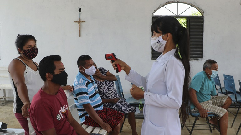 Covid-19: Ξεπέρασαν τους 232.000 οι νεκροί στη Βραζιλία