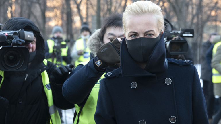 Στη Γερμανία έφθασε η σύζυγος του Ναβάλνι