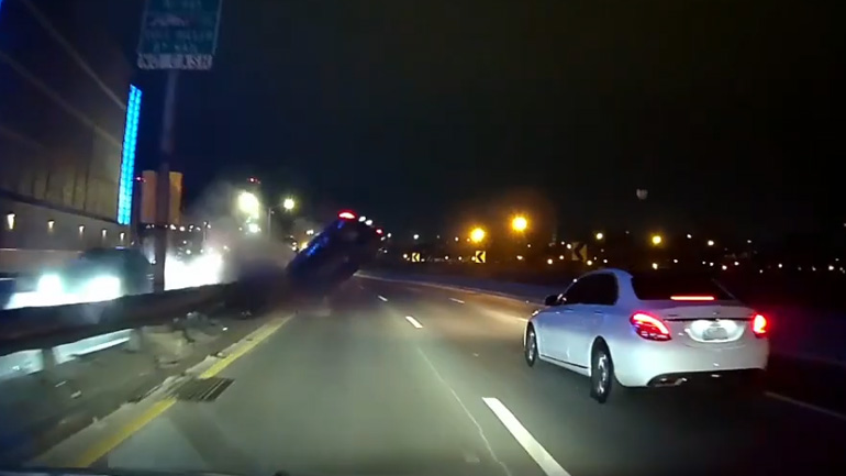 Τρομερή σύγκρουση με Mercedes!