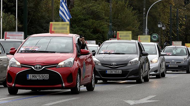 Σχολές οδηγών: «Είναι θέμα επιβίωσης»