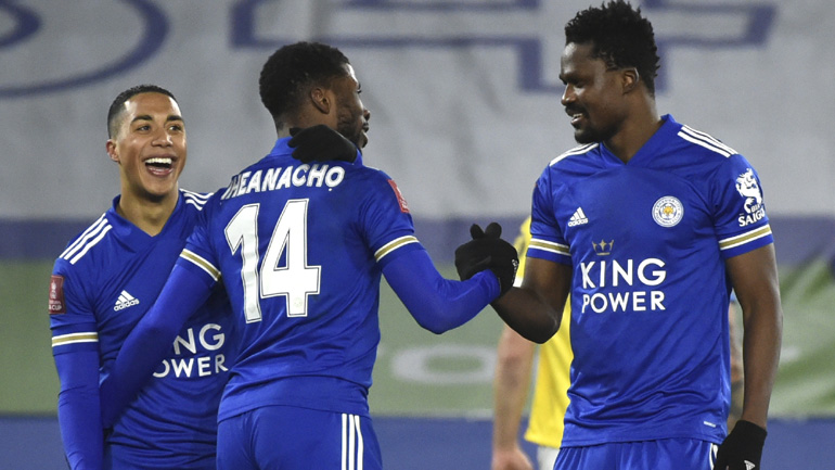 Αγγλία: Πρόκριση στις καθυστερήσεις για τη Λέστερ, 1-0 τη Μπράιτον