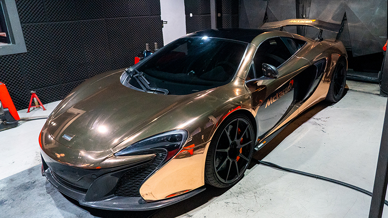 Απλά επιβλητική...