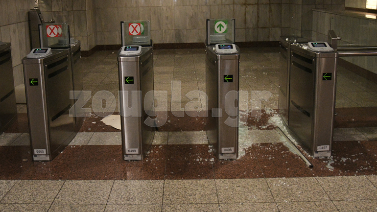 Βανδαλισμοί στο μετρό της Ομόνοιας