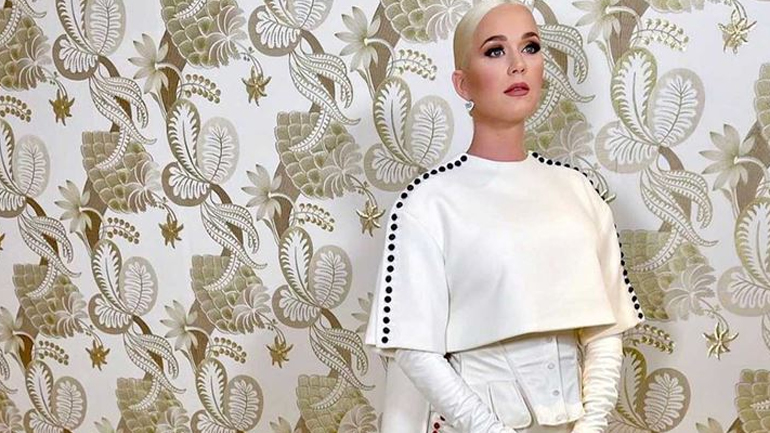 Η inspiring beauty αλλαγή της Katy Perry στα μαλλιά!