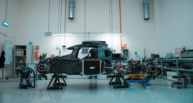Το πρωτότυπο Hypercar ήδη έχει ξεκινήσει να κατασκευάζεται από την Glinckenhaus