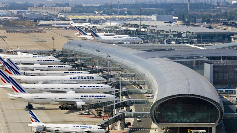 Σε χαμηλό 25ετίας η κίνηση στα αεροδρόμια της Ευρώπης το 2020