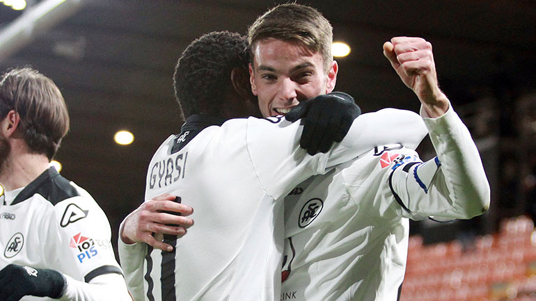 Θύμα έκπληξης η Μίλαν, 2-0 η Σπέτσια