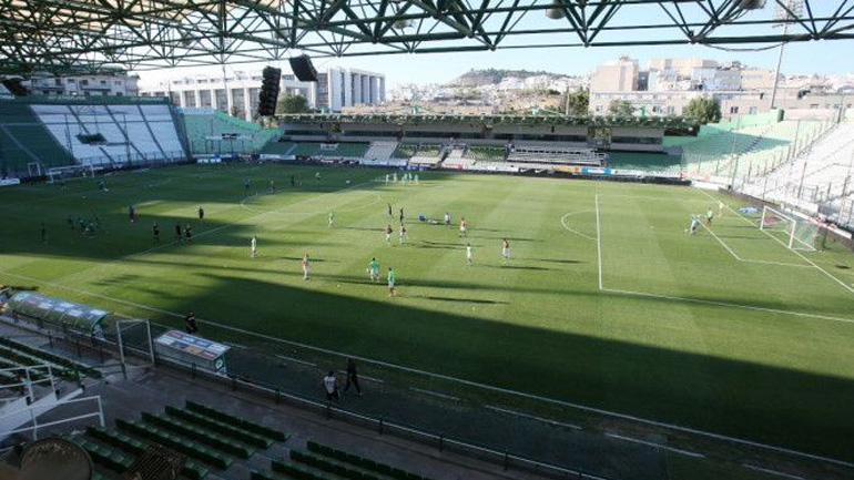 Super League: Ντέρμπι «αιωνίων» στη Λεωφόρο υπό τη σκιά της «Μήδειας»